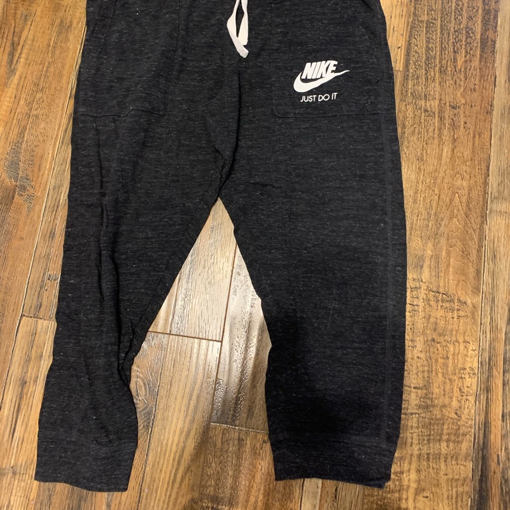 Nike Capri pants